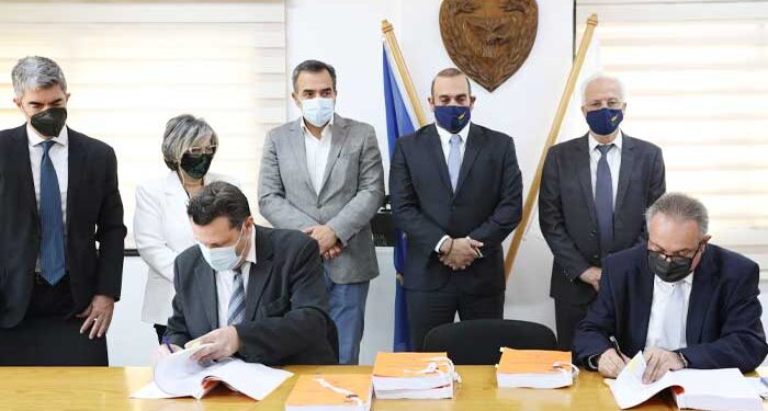 Υπογράφηκε το συμβόλαιο για το Σχέδιο Βιώσιμης Αστικής Κινητικότητας της ευρύτερης αστικής περιοχής Λευκωσίας