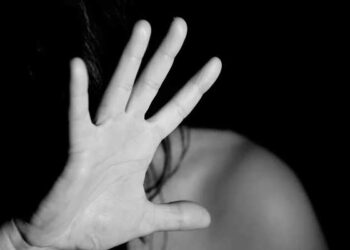 βίας κατά των γυναικών