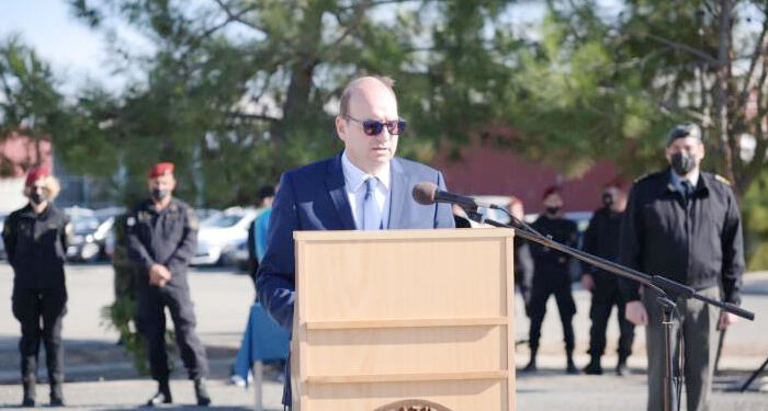 Υπουργός Άμυνας