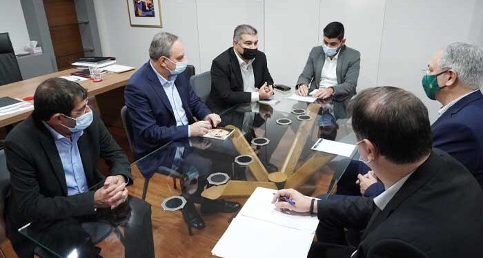 ΓΓ ΑΚΕΛ με Υπουργό Γεωργίας