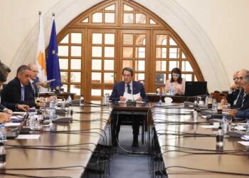 κατώτατο μισθό