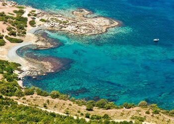 Ακάμα