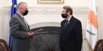 πολιτικές