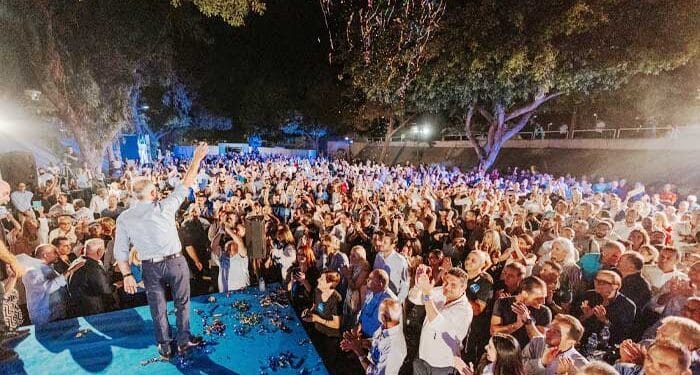 Αβέρωφ Νεοφύτου