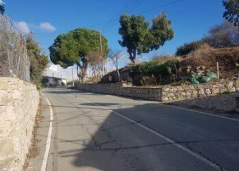 κοινότητες