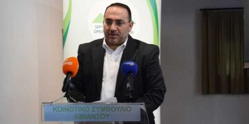 Υφυπουργός Τουρισμού