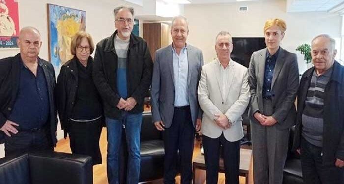 κατεχόμενες κοινότητες