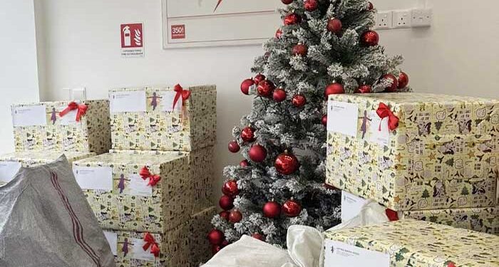 Be a Santa στην Αγλαντζιά