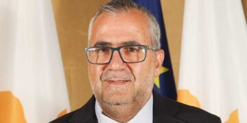 Χαράλαμπος Χριστοφίνας