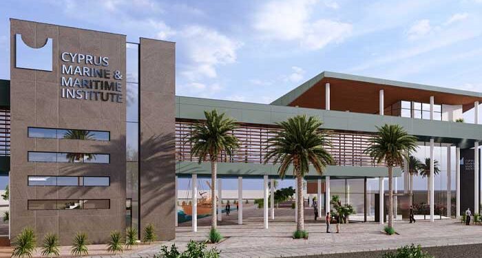 Σχολής Θαλάσσιων Επιστημών στη Λάρνακα