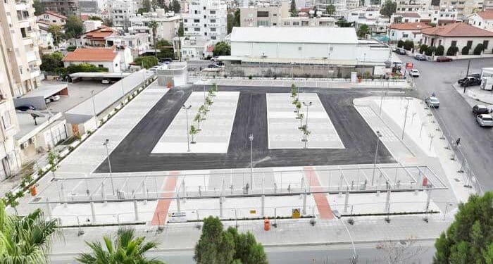 Δημοτικός χώρος στάθμευσης στη Λεωφόρο Γρηγόρη Αυξεντίου