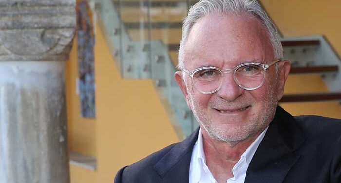 Κωστάκης Κωνσταντίνου