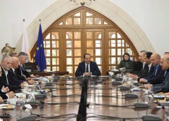 Ενημερώθηκαν οι αρχηγοί κομμάτων για την μεταρρύθμιση Τ.Α.