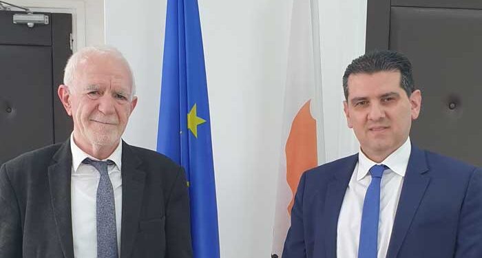 Αθηένου