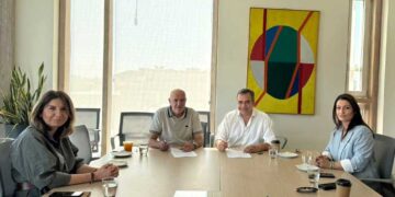 Συμφωνία μεταξύ Δήμου Λευκωσίας και ΚΟΑ για το Κολυμβητήριο Λευκωσίας