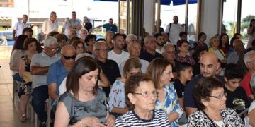 Λευκόνοικο