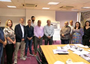 Yπογράφηκε το συμβόλαιο για εξωραϊσμό της κοινόχρηστης Πλατείας μπροστά από τα γραφεία του ΕΟΑ Λεμεσού