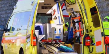 Σταθμό Ασθενοφόρων ο Δήμος Παραλιμνίου – Δερύνειας