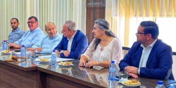 Ο Στεφάνου στο Δημαρχείο Λάρνακας - Εκτενής ενημέρωση για την την πορεία της μεταρρύθμισης