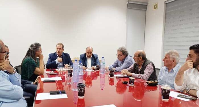 Αντιπροσωπεία του ΑΚΕΛ στο Δήμο Λευκάρων