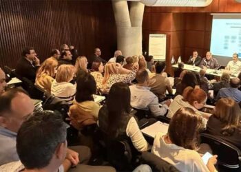 Έπαρχοι και προσωπικό ενημερώθηκαν για την εφαρμογή της μεταρρύθμισης στα Κοινοτικά Συμβούλια