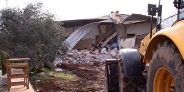 Κατεδάφιση παράνομου υποστατικού στον Πρωταρά