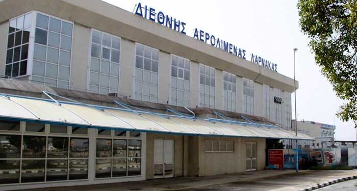Βαφεάδης: Εξετάζει προοπτικές εκμετάλλευσης του παλαιού αεροδρομίου Λάρνακας
