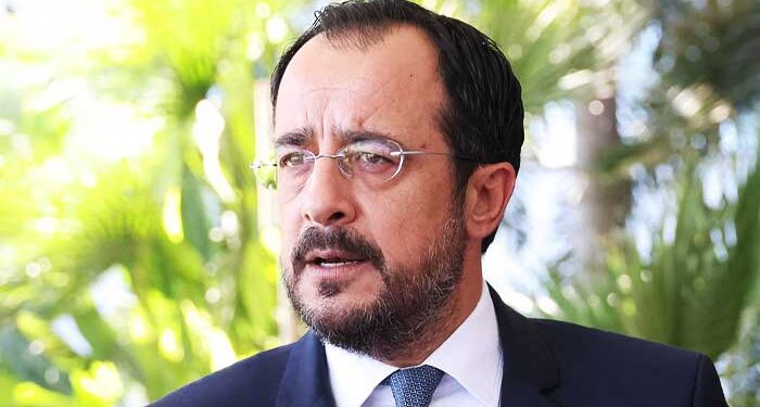 συνάντηση με Τατάρ