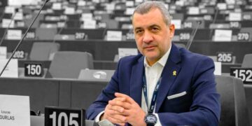 Λουκά Φουρλά