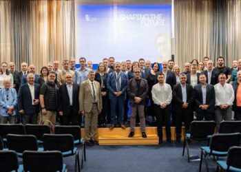 Δήμου Παραλιμνίου–Δερύνειας