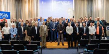 Δήμου Παραλιμνίου–Δερύνειας