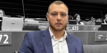 Λουκάς Λίγγης