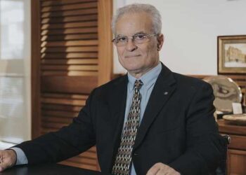 Ανδρέας Τσουλόφτας