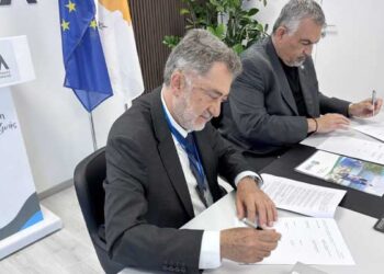 Συνεργασία ΕΟΑ Λάρνακας και CMMI για καινοτομία, έρευνα και βιώσιμη ανάπτυξη στη Λάρνακα