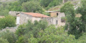 Τρόζενας