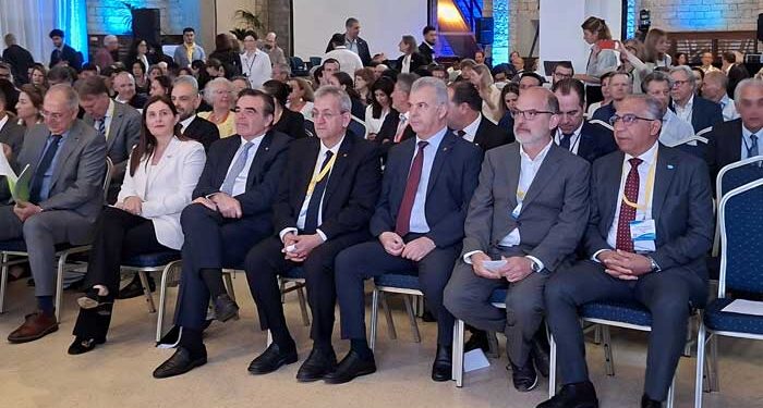 Γιάννης Τσουλόφτας