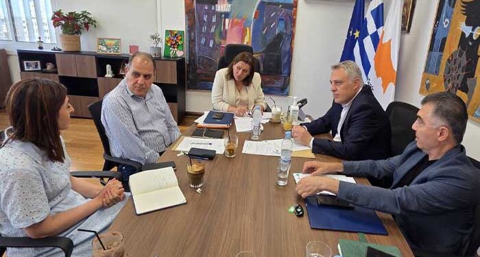 Σταυρινίδης