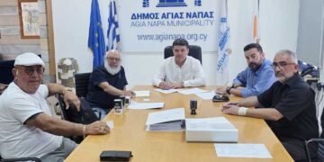 πρόληψη θαλάσσιας ρύπανσης υπέγραψε ο Δήμος Αγίας Νάπας