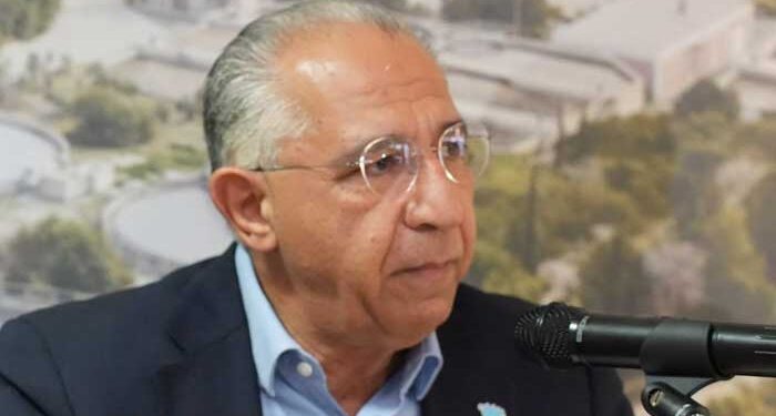 Γιάννης Τσουλόφτας