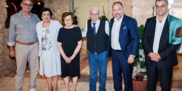 Τρεις Δήμαρχοι και 30 χρόνια ιστορίας τιμήθηκαν στη Δερύνεια