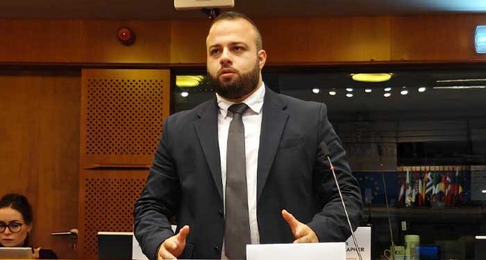 Άρι Χαπεσιάν